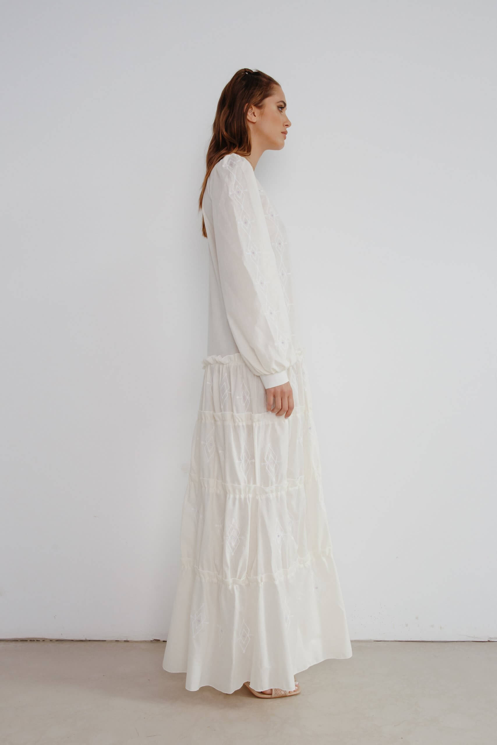 Maxi embroidered dress