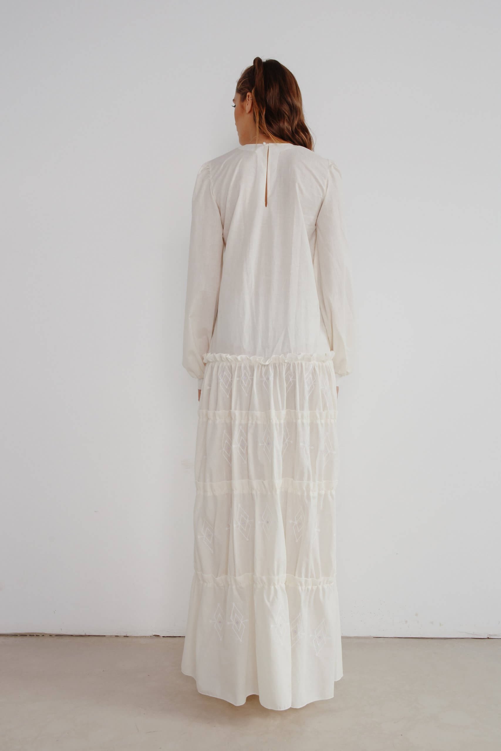Maxi embroidered dress